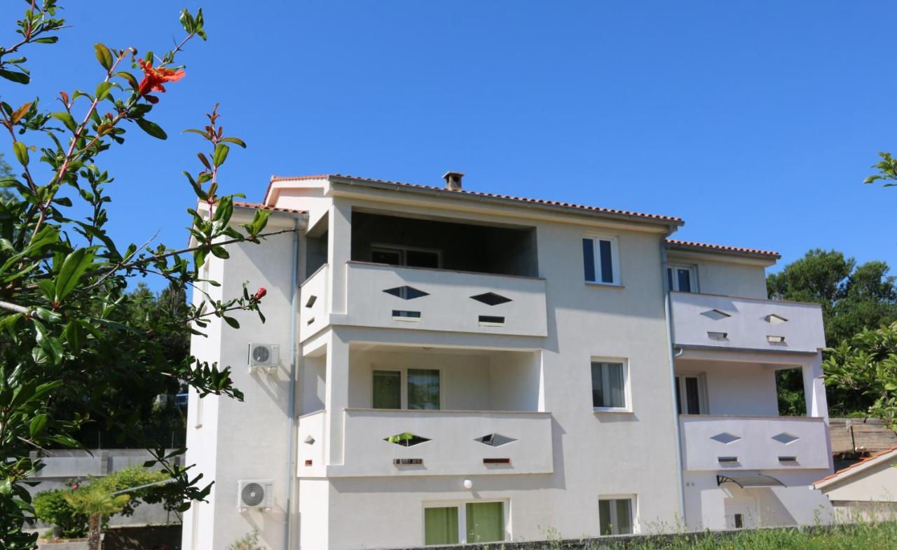 Apartments Mirjana Šilo 外观 照片